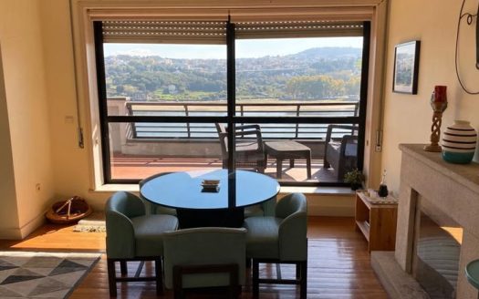 1 Bedroom Apartment in Freixo Bridge, Porto