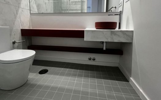 2 Bedroom Apartment in Av. da Boavista, Porto