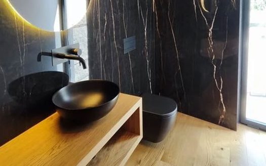 4 Bedroom House in Boavista, Porto