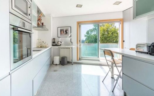 2 Bedroom Apartment in Boavista, Porto