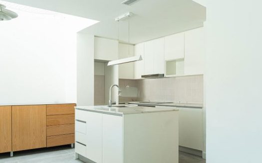 Refurbished 4 Bedroom Villa in Lisbon