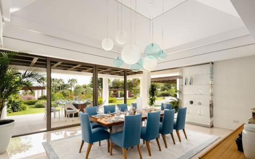 7 Bedrooms Luxury House in Marbella, Spain