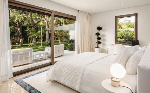 7 Bedrooms Luxury House in Marbella, Spain